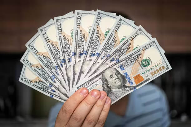 Dólar en Perú: los tres factores que marcarán su precio en lo que resta del 2025